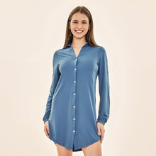 Carregar imagem no visualizador da galeria, Model Front: Uv Line Chemise Shirtdress Copenhagen Aco Upf50+
