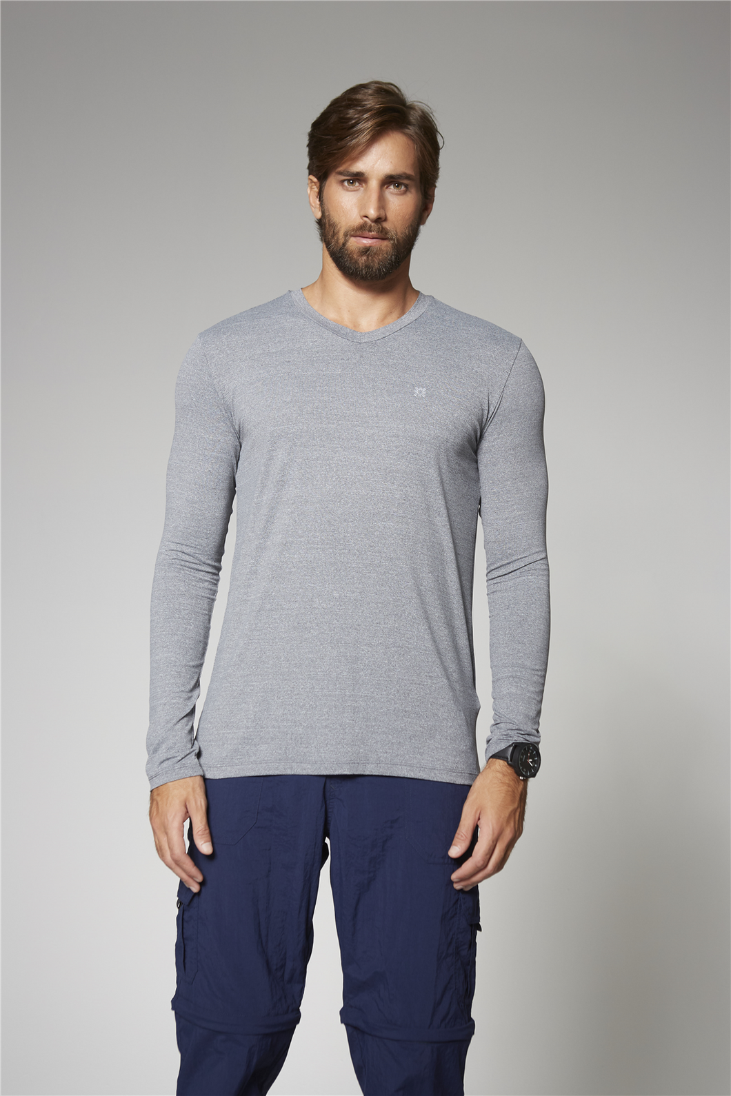 Model Front: Uv Line Fitness Haut Sport Fit Mas Ml Mescla Upf50+