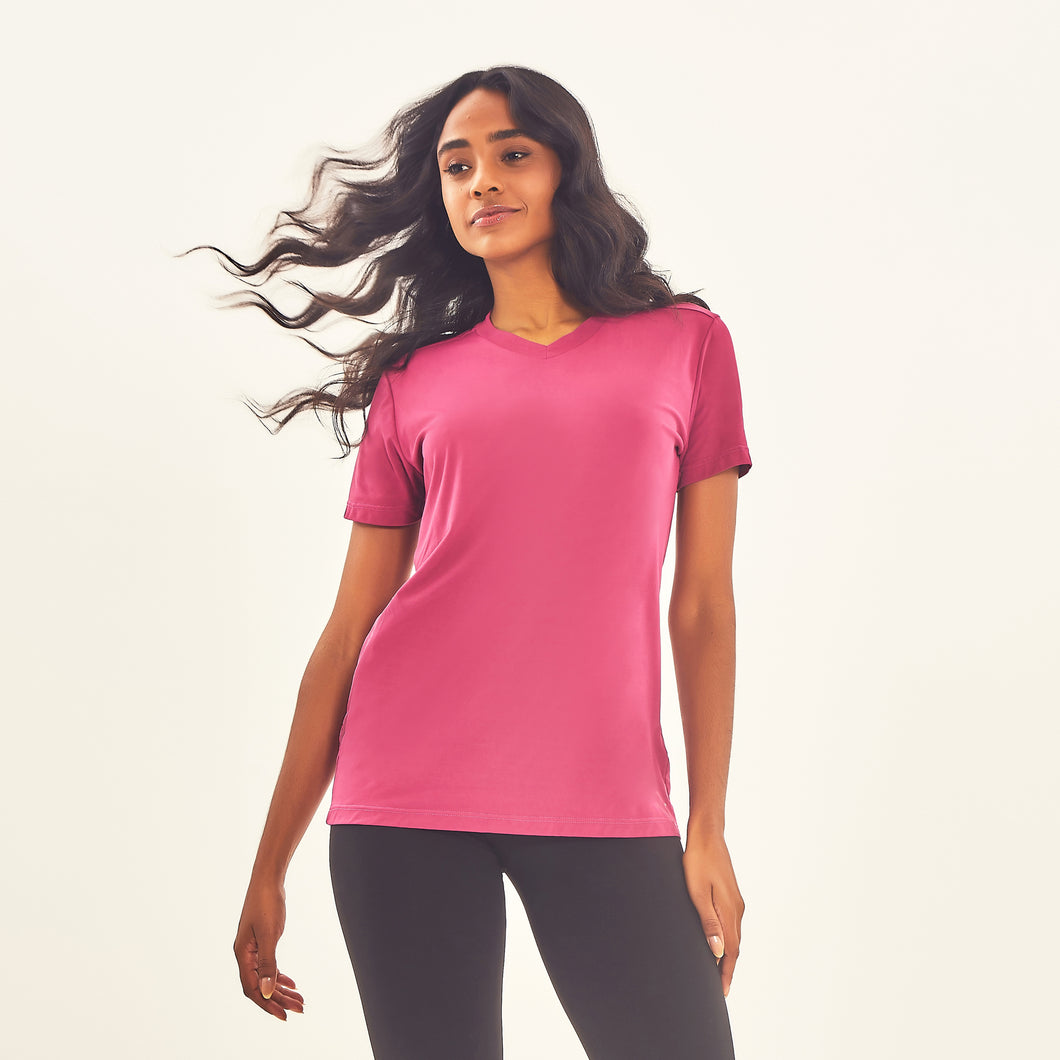 Model Front: Uv Line Fitness Haut T-Shirt Sport Fit Fuchsia Upf50+