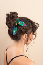 Carregar imagem no visualizador da galeria, Wilds Scrunchie
