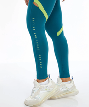 Carregar imagem no visualizador da galeria, Legging Bodytex Vazado Lateral Sport Way Verde Running
