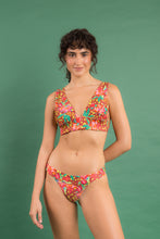 Carregar imagem no visualizador da galeria, Set Tropics Halter-Marina Essential-Cos
