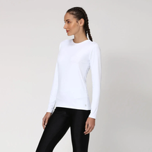 Carregar imagem no visualizador da galeria, Women FPU50+ Uvpro Long Sleeve T-Shirt White Uv
